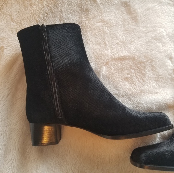 Yves Saint Laurent Black Suede Python Boots - Picture 8 of 8